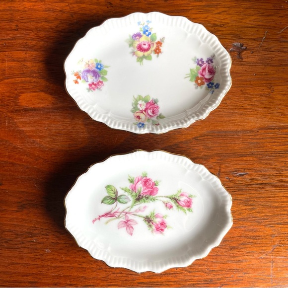 Vintage Floral Small Oval Dishes Gold Trim Porcelain Serviceware Jaeger Germany - Picture 1 of 9